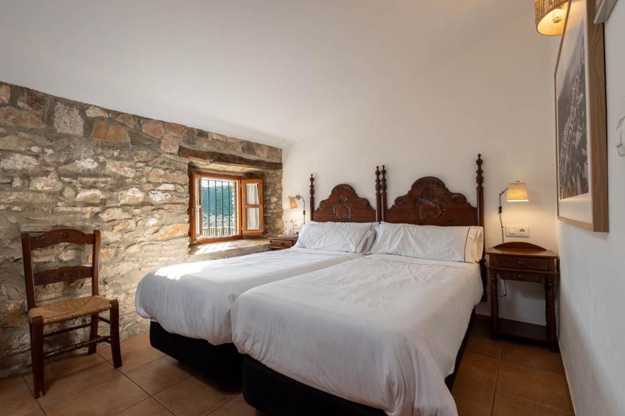 Tugasa Hotel Y Casas Rurales La Posada Villaluenga Del Rosario Kültér fotó
