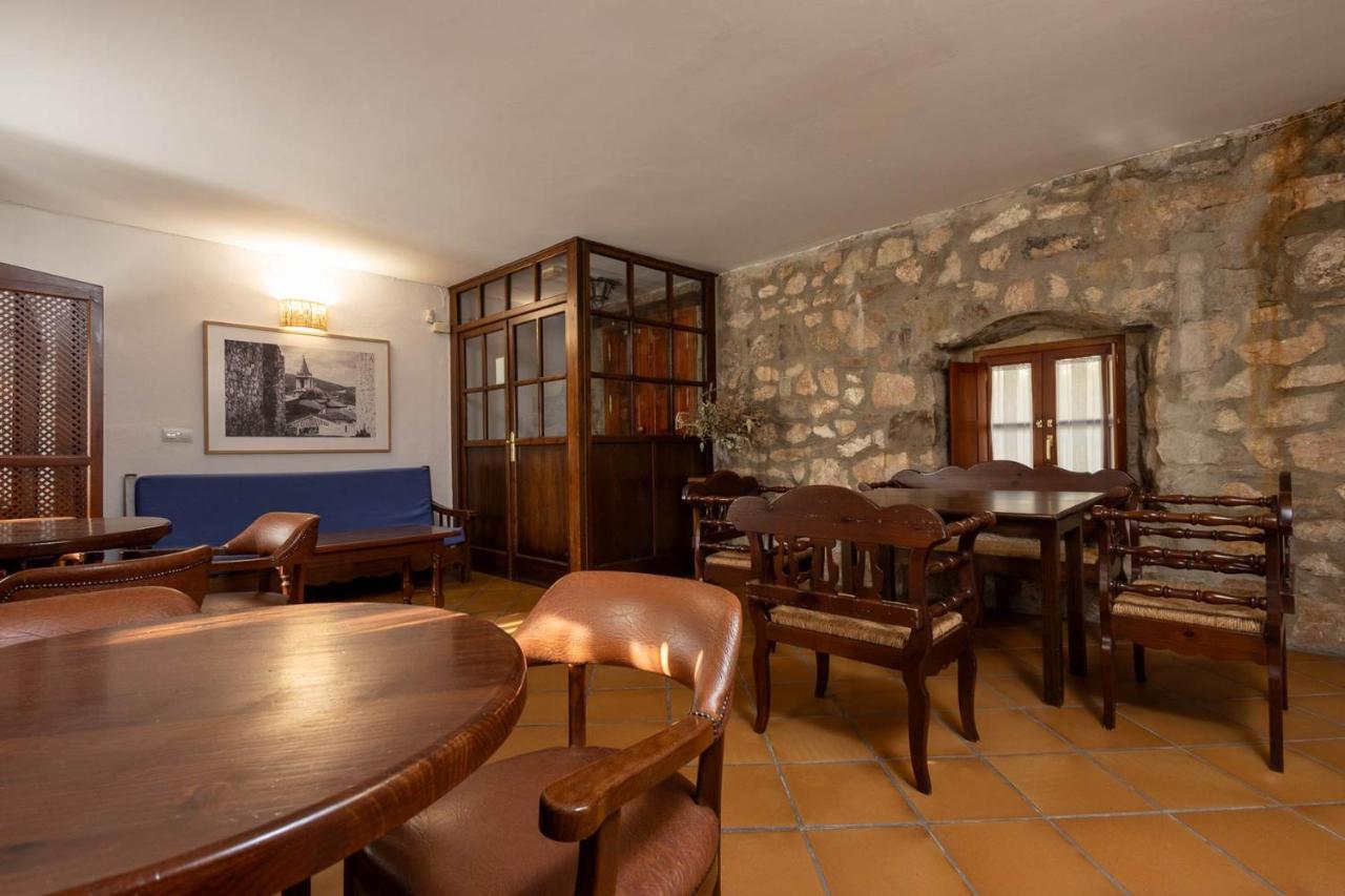 Tugasa Hotel Y Casas Rurales La Posada Villaluenga Del Rosario Kültér fotó
