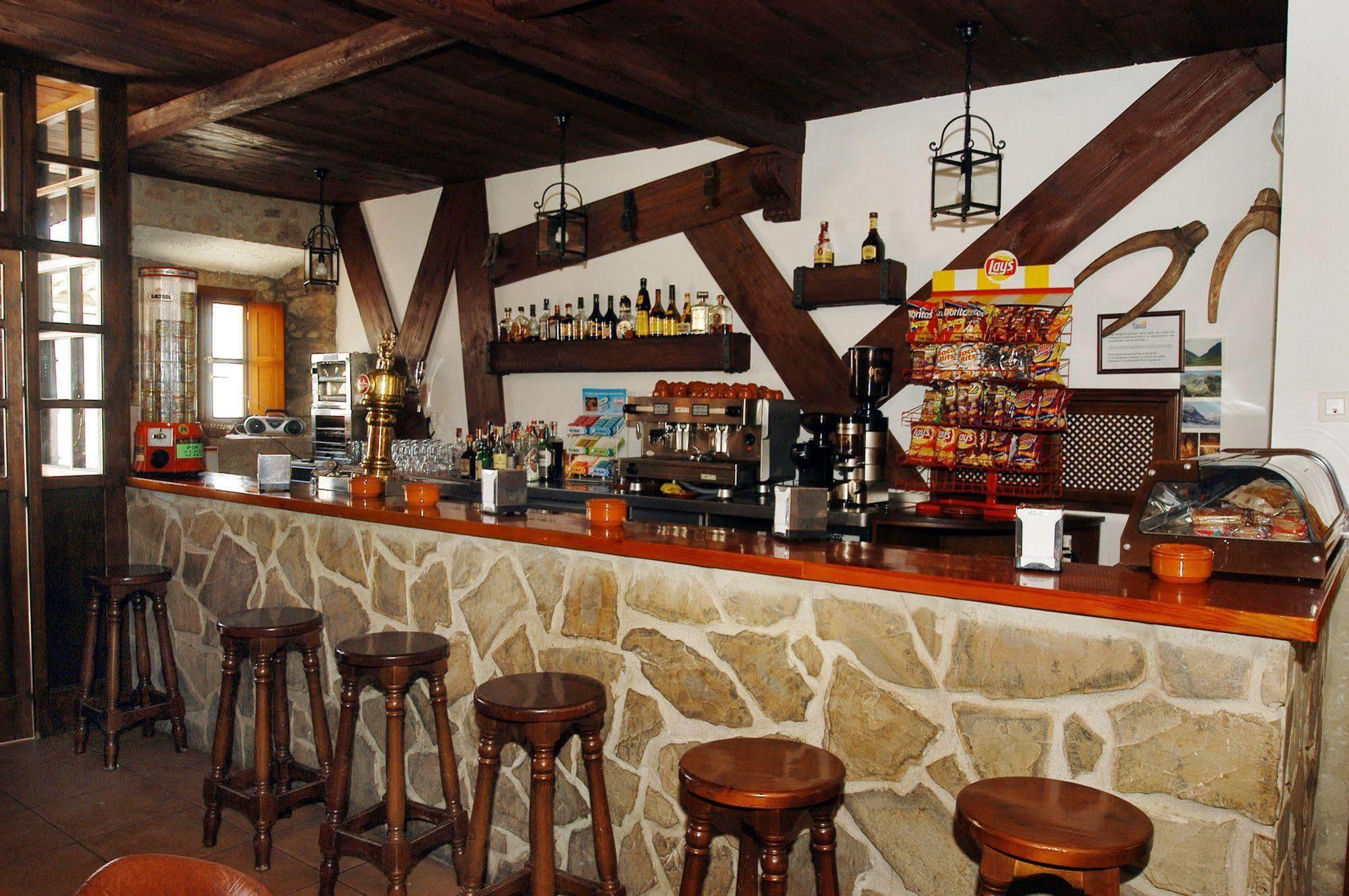 Tugasa Hotel Y Casas Rurales La Posada Villaluenga Del Rosario Kültér fotó